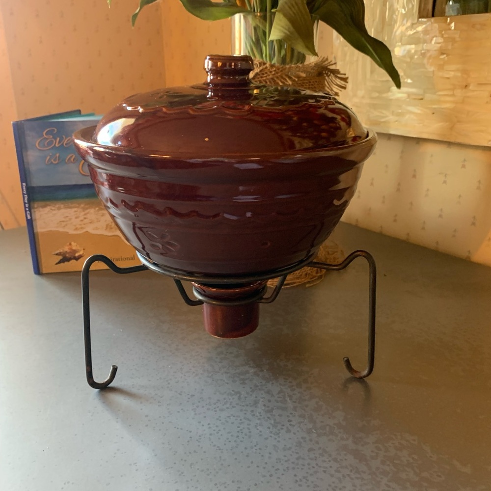 Marcrest, VINTAGE Heated covered casserole dish with stand and candle holder.